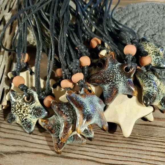 Handcrafted Artsy Circle Glazed Blue Black Porcelain Pendant Necklace - Picture 7 of 7